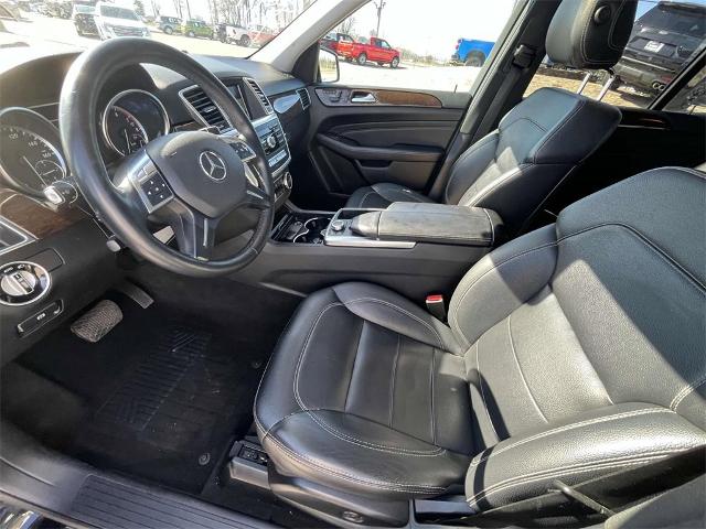 2012 Mercedes-Benz M-Class Vehicle Photo in ALCOA, TN 37701-3235