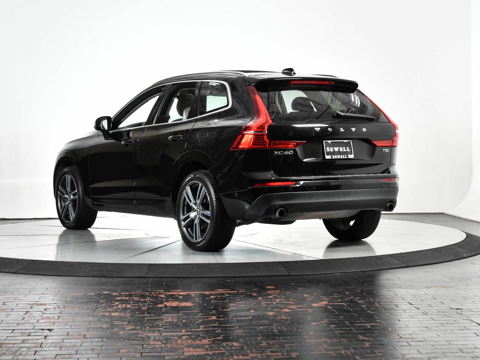 2018 Volvo XC60 Vehicle Photo in DALLAS, TX 75235