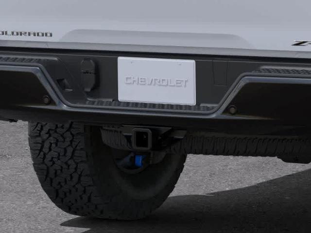 2025 Chevrolet Colorado Vehicle Photo in MOON TOWNSHIP, PA 15108-2571