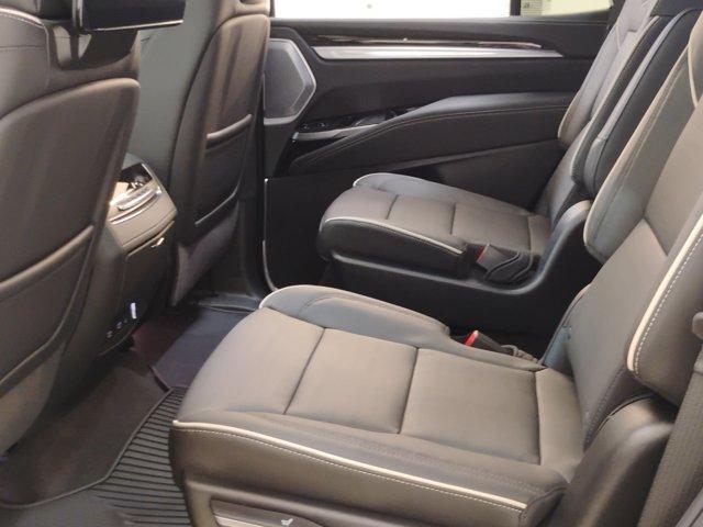 2025 Cadillac Escalade Vehicle Photo in PINEVILLE, NC 28134-8495