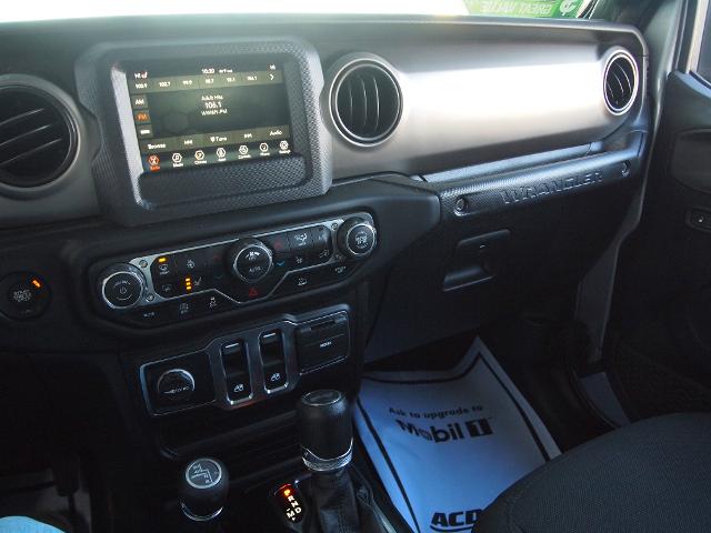 2021 Jeep Wrangler Vehicle Photo in MADISON, IN 47250-1611