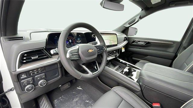 2025 Chevrolet Suburban Vehicle Photo in THOMPSONTOWN, PA 17094-9014