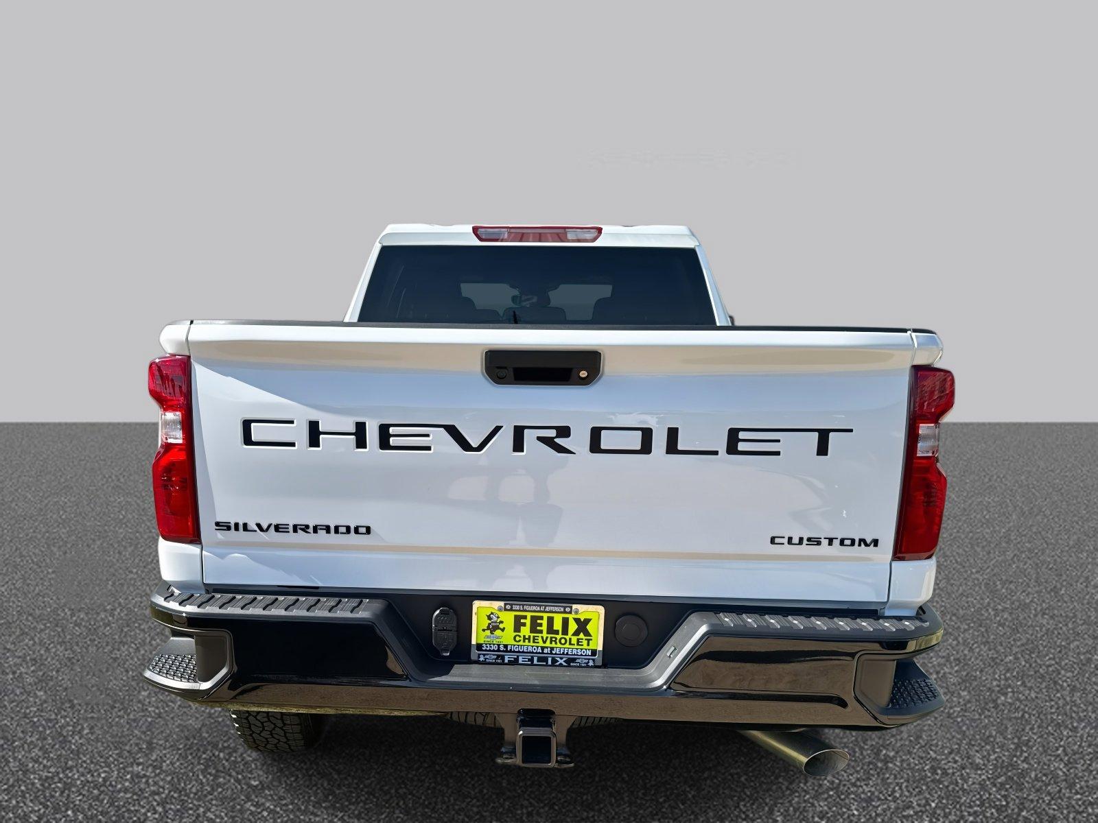 2025 Chevrolet Silverado 2500 HD Vehicle Photo in LOS ANGELES, CA 90007-3794
