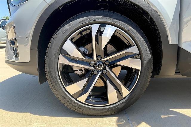 2025 Volvo XC40 Vehicle Photo in Grapevine, TX 76051