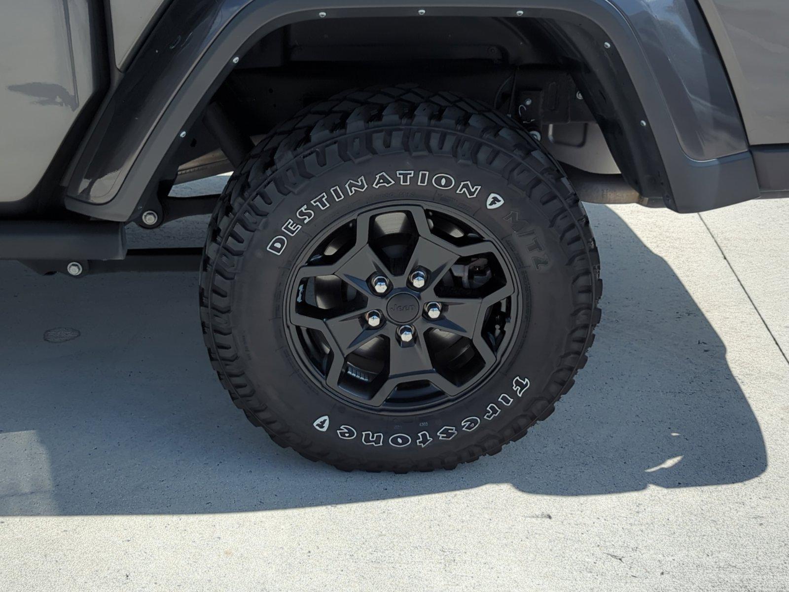 2021 Jeep Gladiator Vehicle Photo in Pembroke Pines, FL 33027