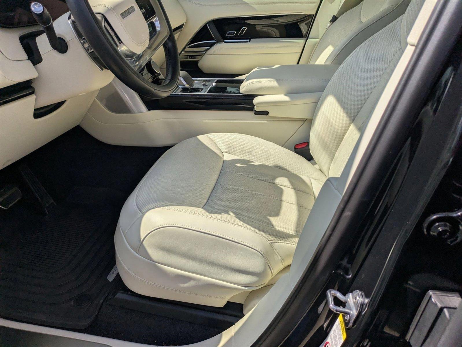 2023 Land Rover Range Rover Vehicle Photo in Coconut Creek, FL 33073