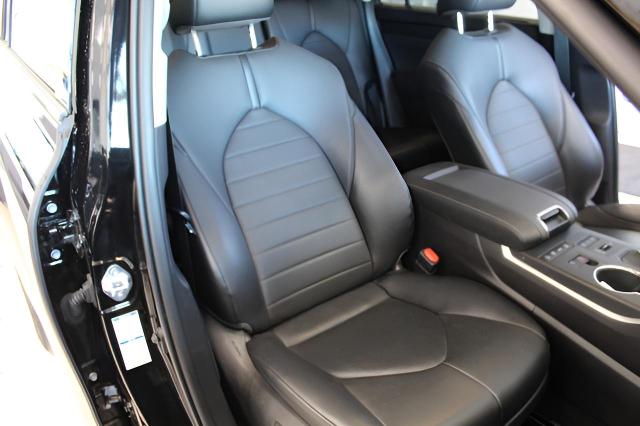 2021 Toyota Highlander Vehicle Photo in Green Bay, WI 54304