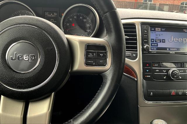 2012 Jeep Grand Cherokee Vehicle Photo in Houston, TX 77007