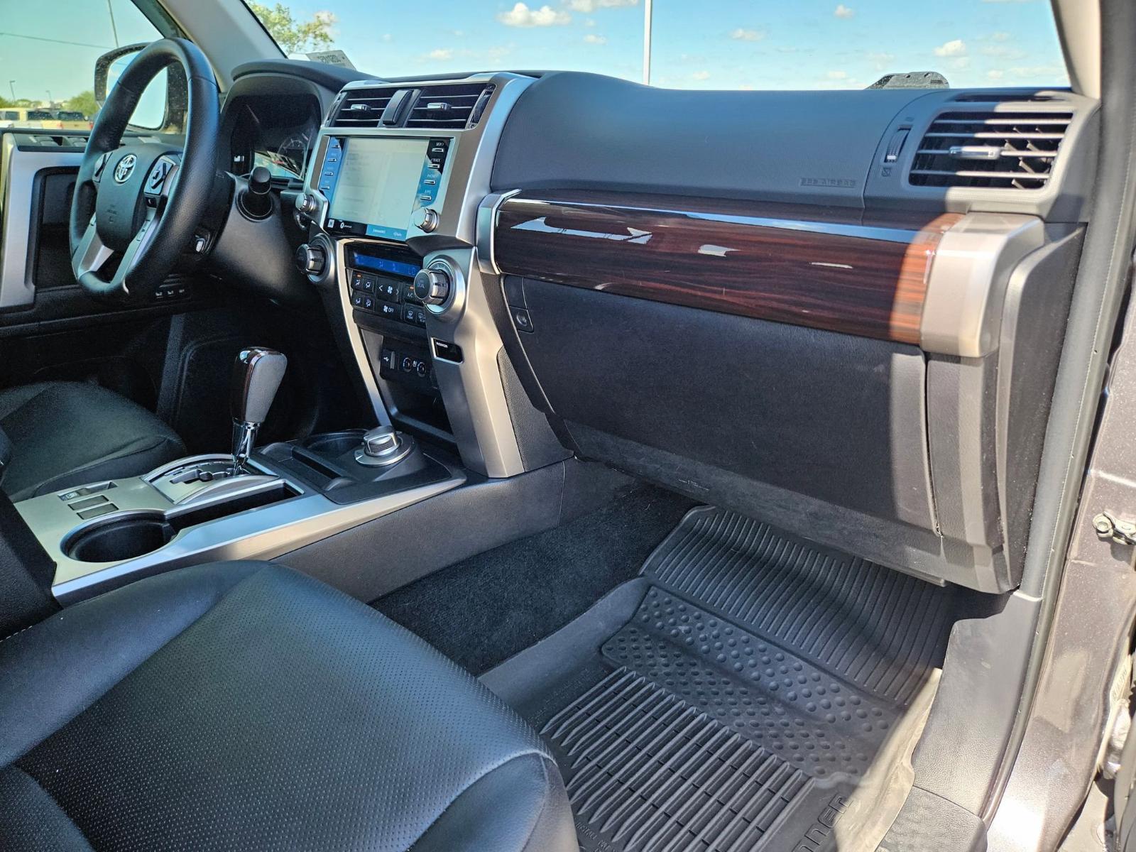 2023 Toyota 4Runner Vehicle Photo in Seguin, TX 78155