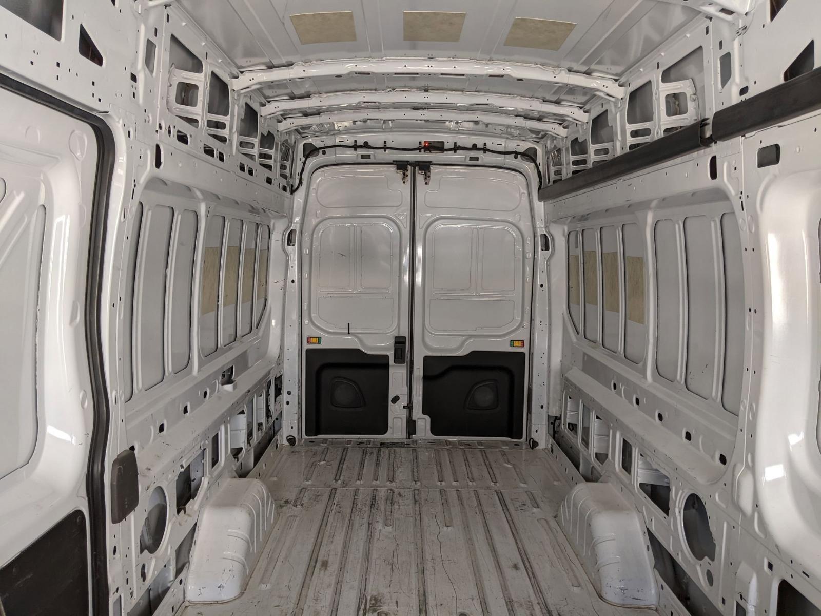 2023 Ford Transit Cargo Van Vehicle Photo in Seguin, TX 78155