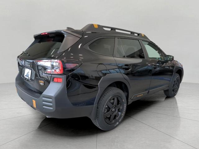 2025 Subaru Outback Vehicle Photo in Green Bay, WI 54304