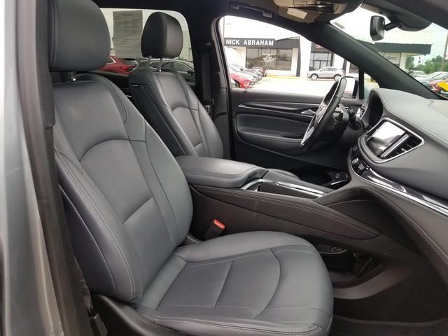 2023 Buick Enclave Vehicle Photo in ELYRIA, OH 44035-6349