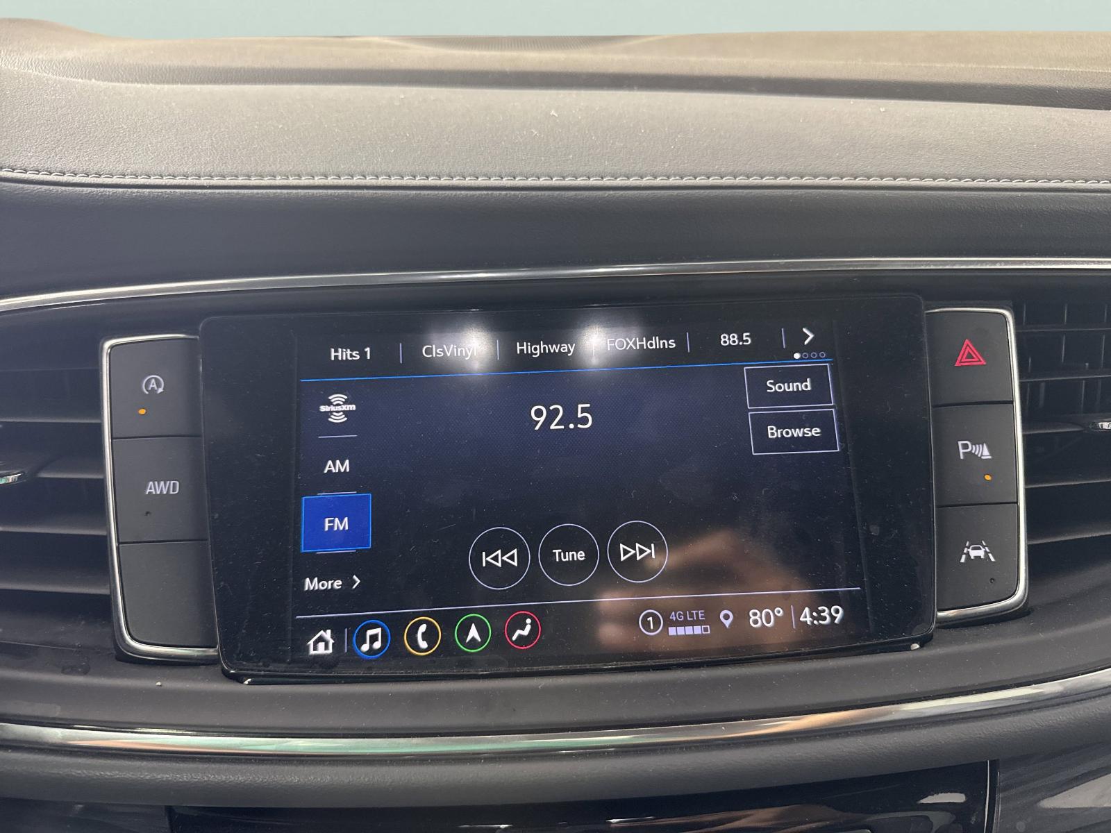 2024 Buick Enclave Vehicle Photo in GEORGETOWN, TX 78626-7508