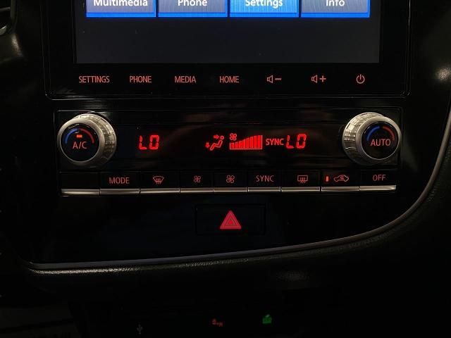 2020 Mitsubishi Outlander Vehicle Photo in Appleton, WI 54913