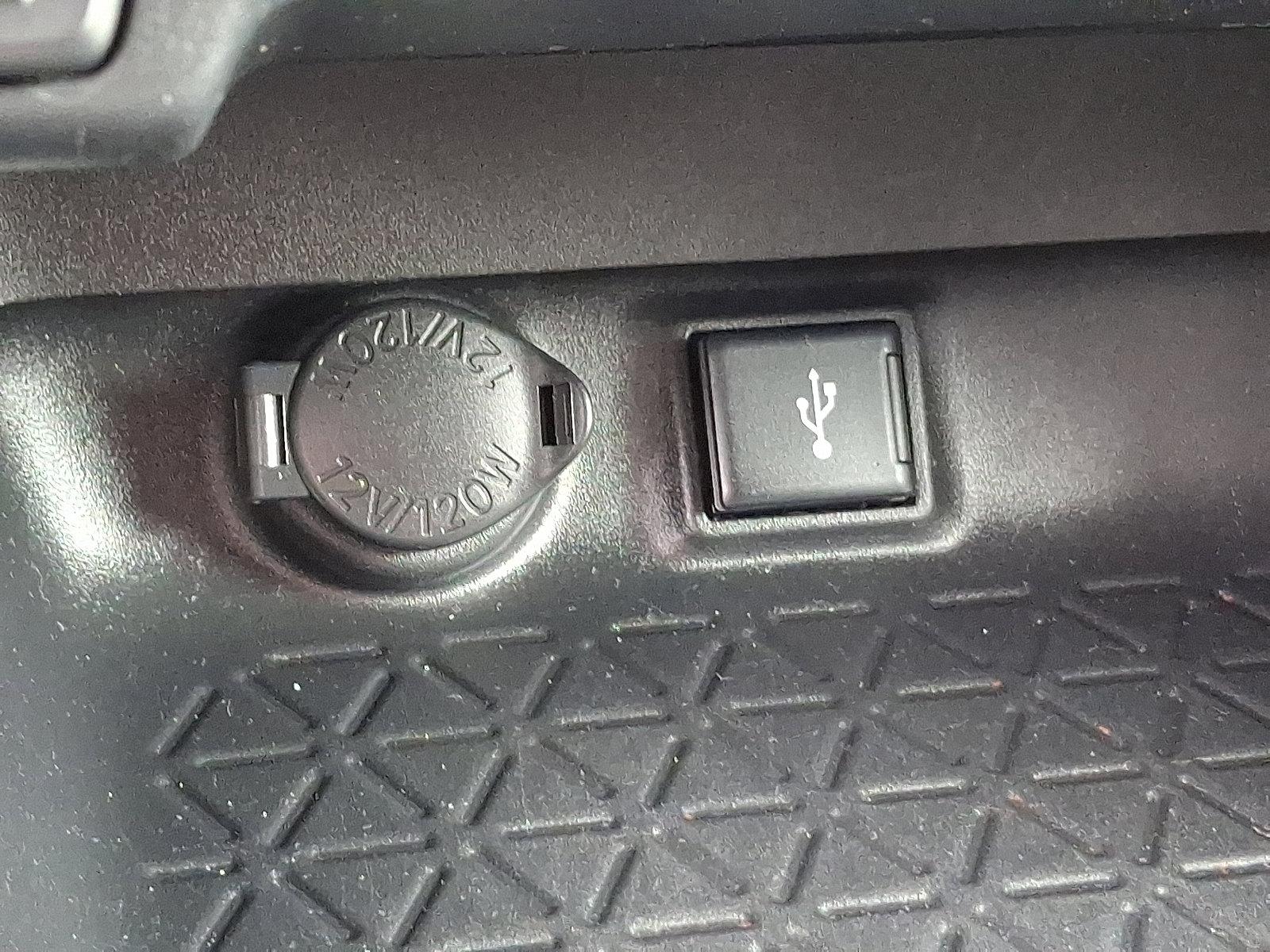 2022 Toyota RAV4 Vehicle Photo in Trevose, PA 19053