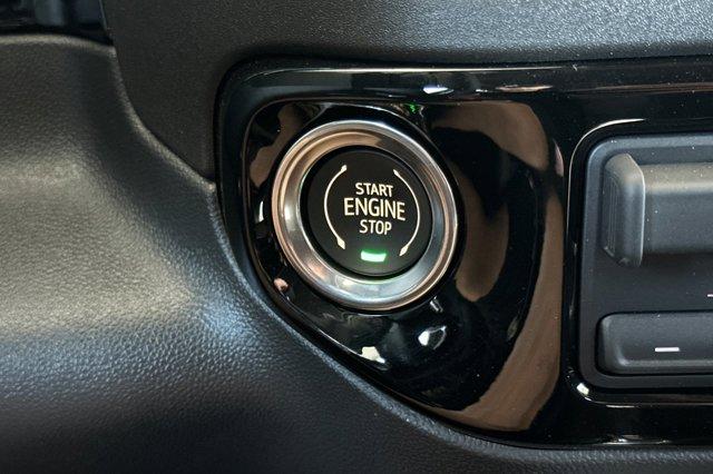 2025 GMC Sierra 1500 Vehicle Photo in STOCKTON, CA 95212-2838