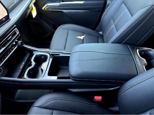 2025 Chevrolet Traverse Vehicle Photo in BEAUFORT, SC 29906-4218