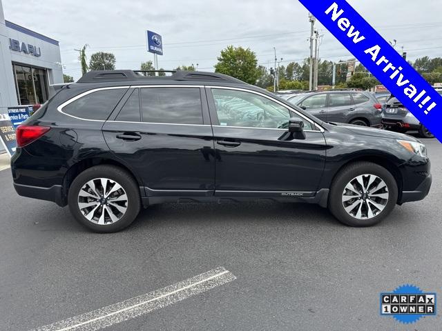 2017 Subaru Outback Vehicle Photo in Puyallup, WA 98371