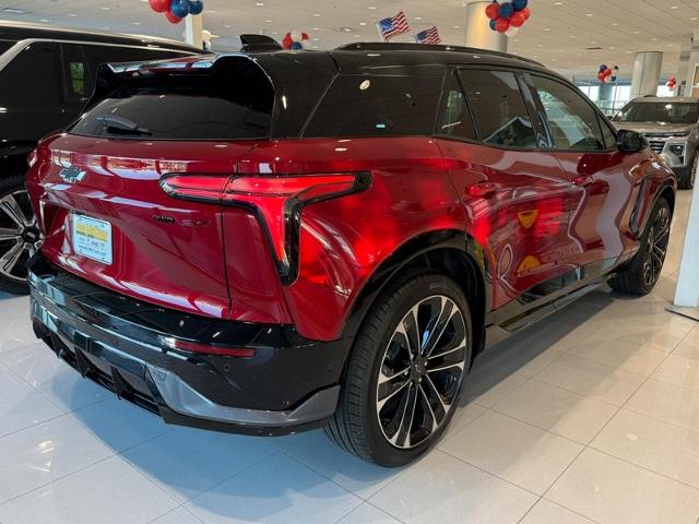 2025 Chevrolet Blazer EV Vehicle Photo in COLUMBIA, MO 65203-3903