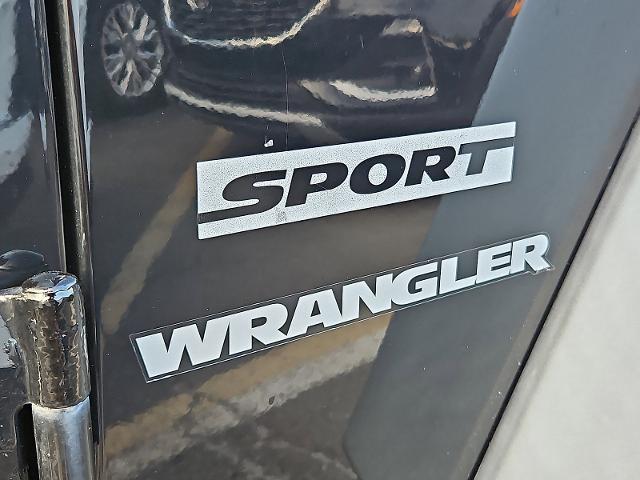 2012 Jeep Wrangler Vehicle Photo in TREVOSE, PA 19053-4984