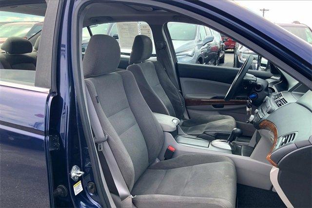2011 Honda Accord Sdn Vehicle Photo in INDEPENDENCE, MO 64055-1377