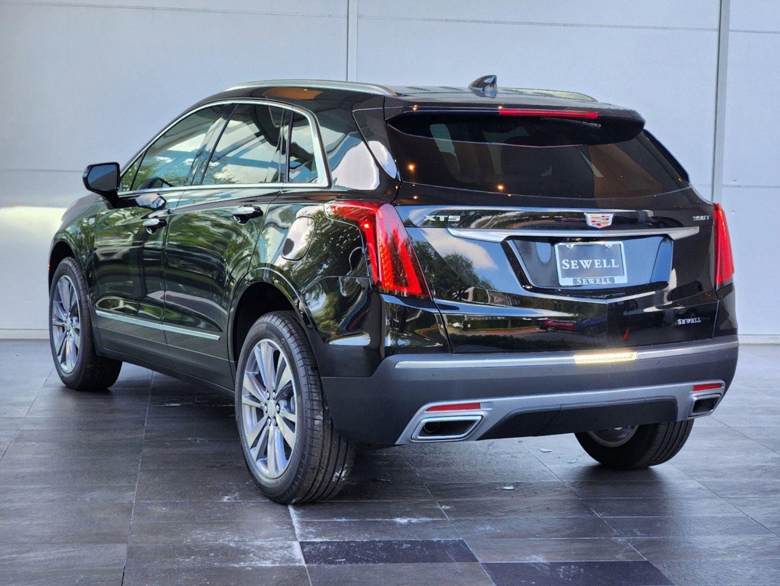 2024 Cadillac XT5 Vehicle Photo in HOUSTON, TX 77079-1502