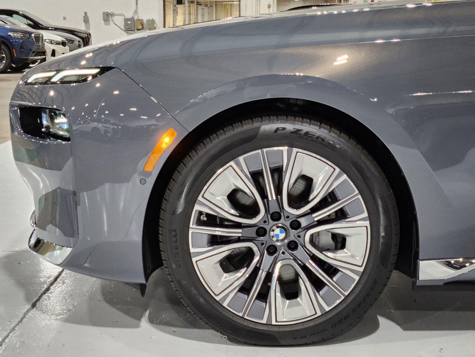 2024 BMW i7 Vehicle Photo in GRAPEVINE, TX 76051