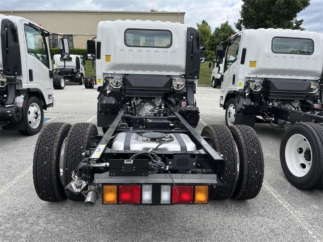 2025 Chevrolet Low Cab Forward 4500 Vehicle Photo in ALCOA, TN 37701-3235