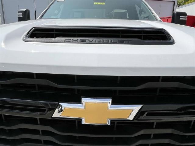 2024 Chevrolet Silverado 3500 HD Vehicle Photo in ALCOA, TN 37701-3235