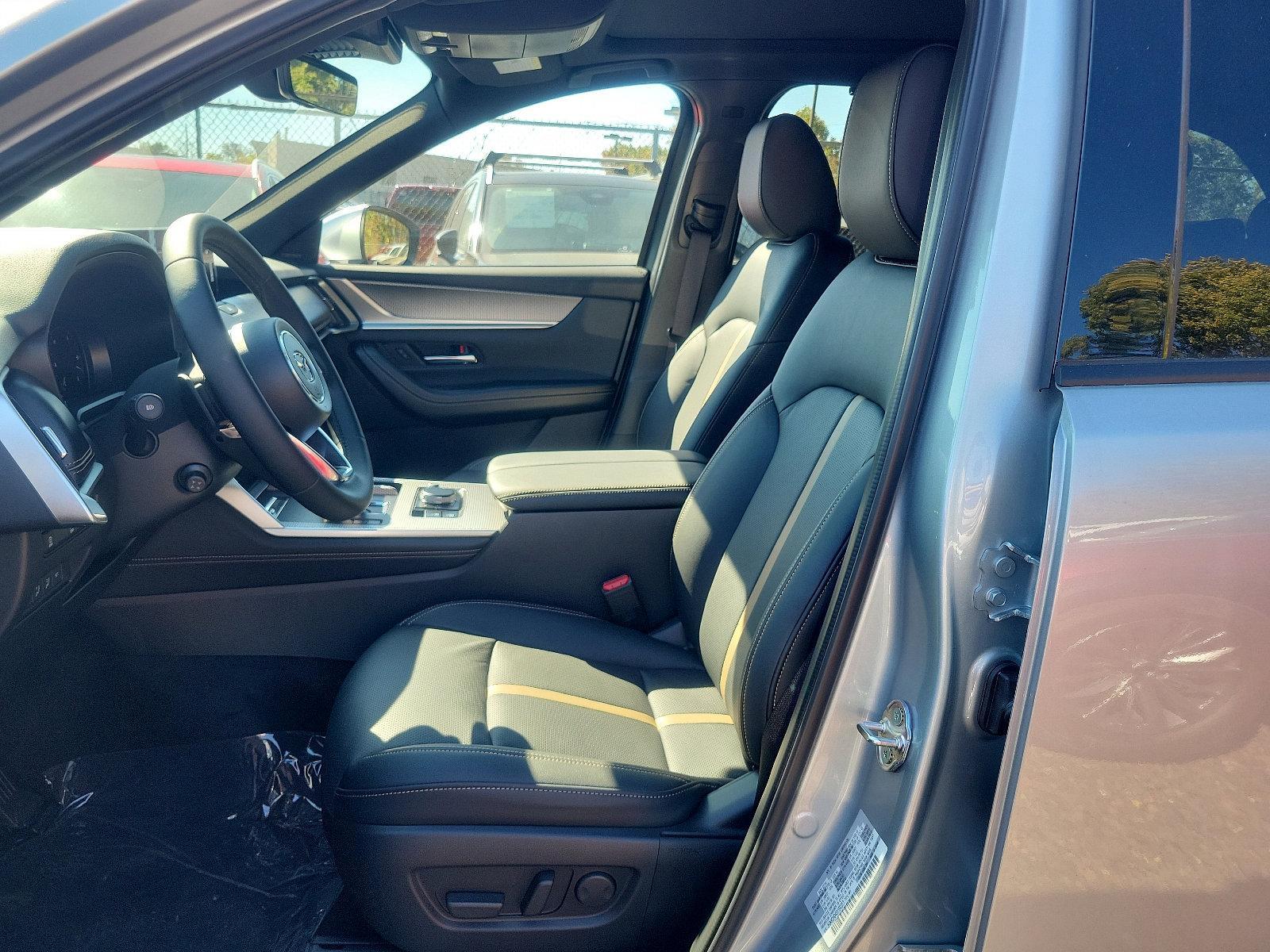 2025 Mazda CX-90 Vehicle Photo in Trevose, PA 19053