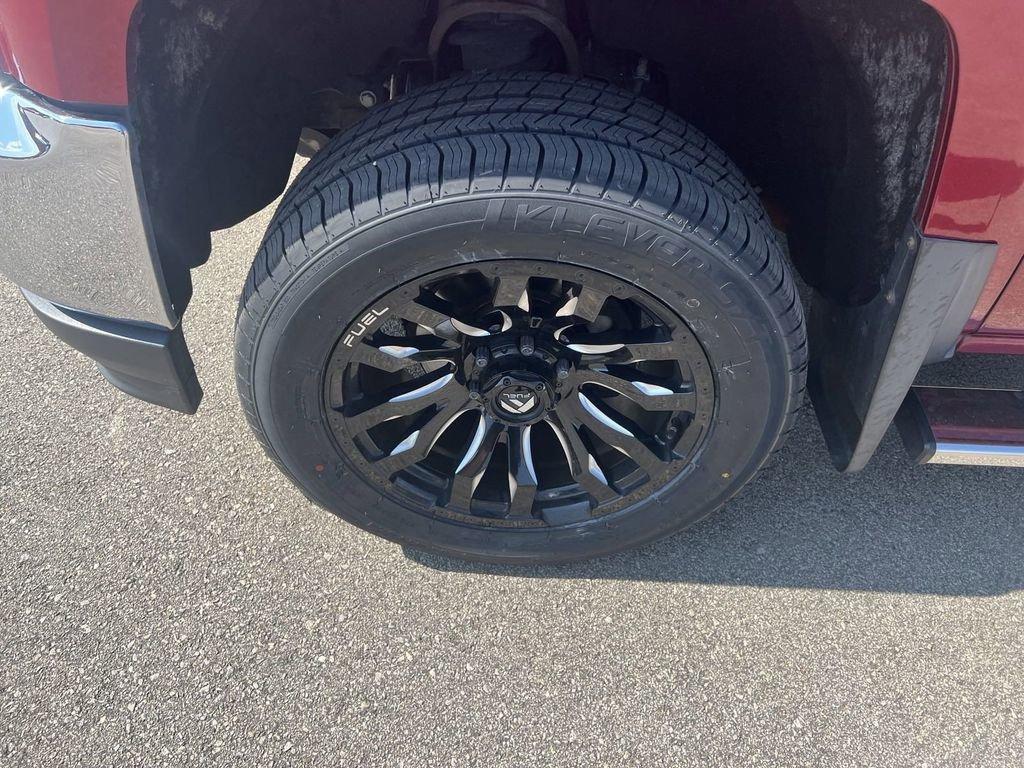 2018 Chevrolet Silverado 1500 Vehicle Photo in Marion, IA 52302
