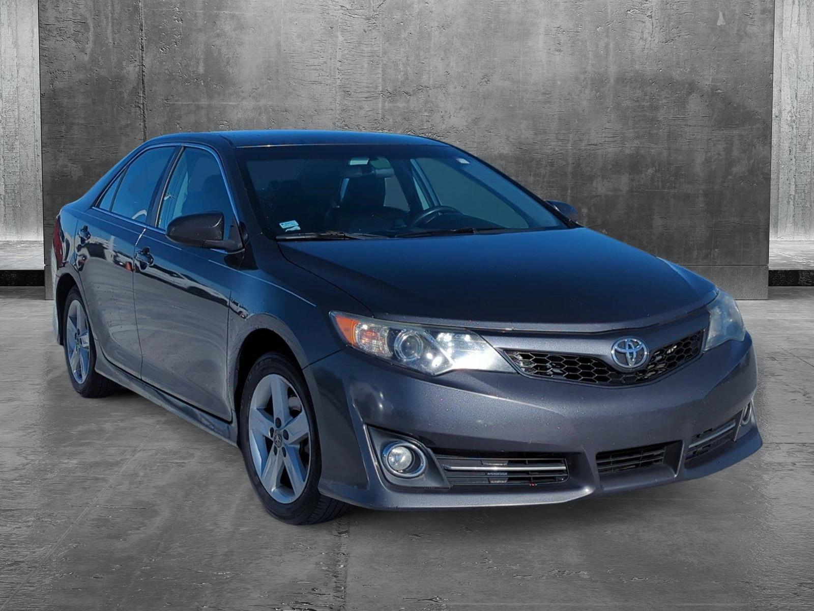 2012 Toyota Camry Vehicle Photo in Ft. Myers, FL 33907