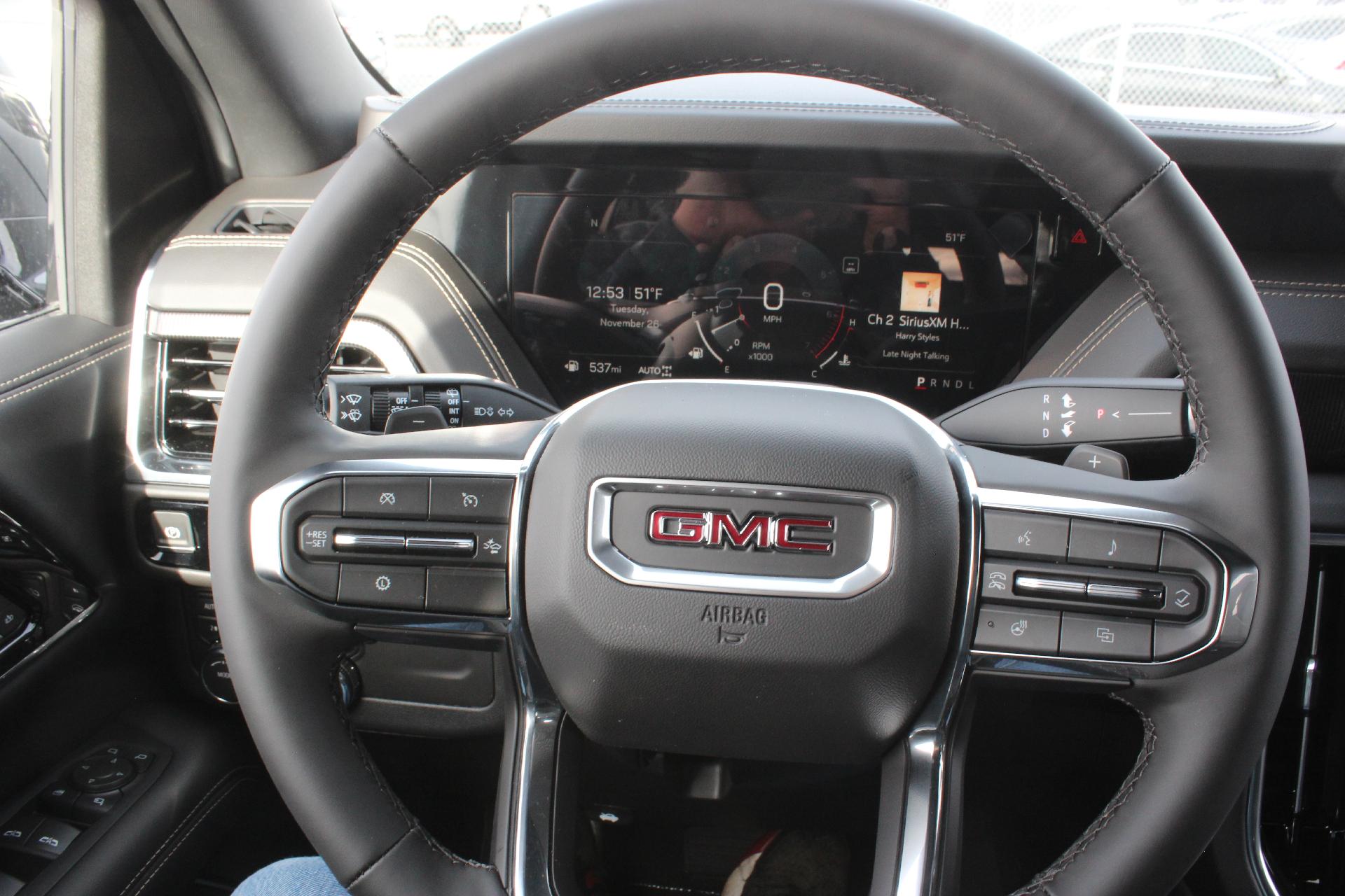 2025 GMC Yukon Vehicle Photo in AURORA, CO 80012-4011