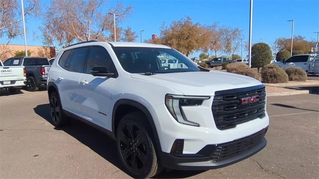 2025 GMC Acadia Vehicle Photo in GOODYEAR, AZ 85338-1310