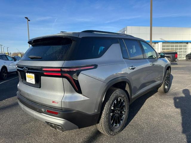 2025 Chevrolet Traverse Vehicle Photo in COLUMBIA, MO 65203-3903