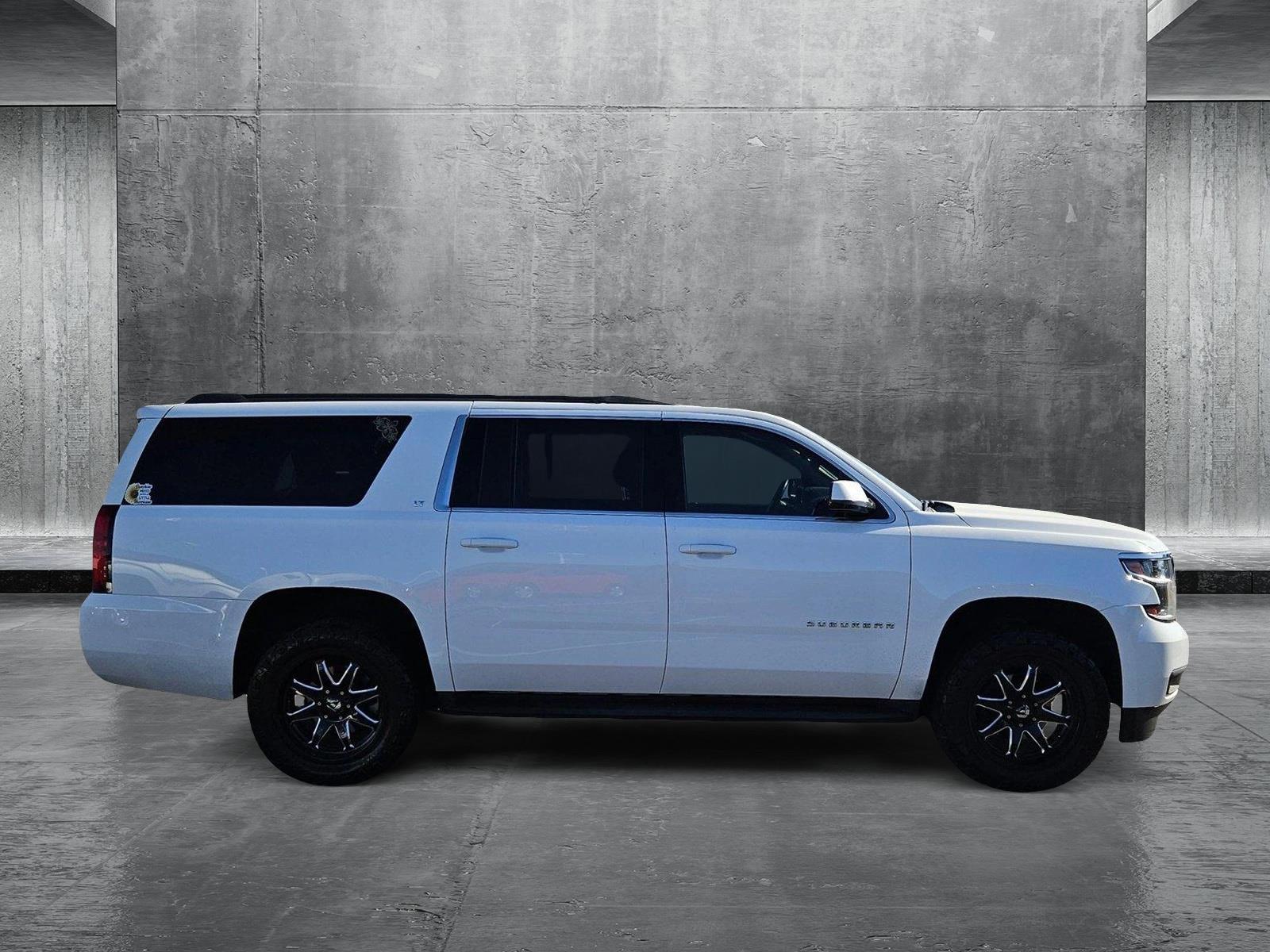 2019 Chevrolet Suburban Vehicle Photo in GILBERT, AZ 85297-0446