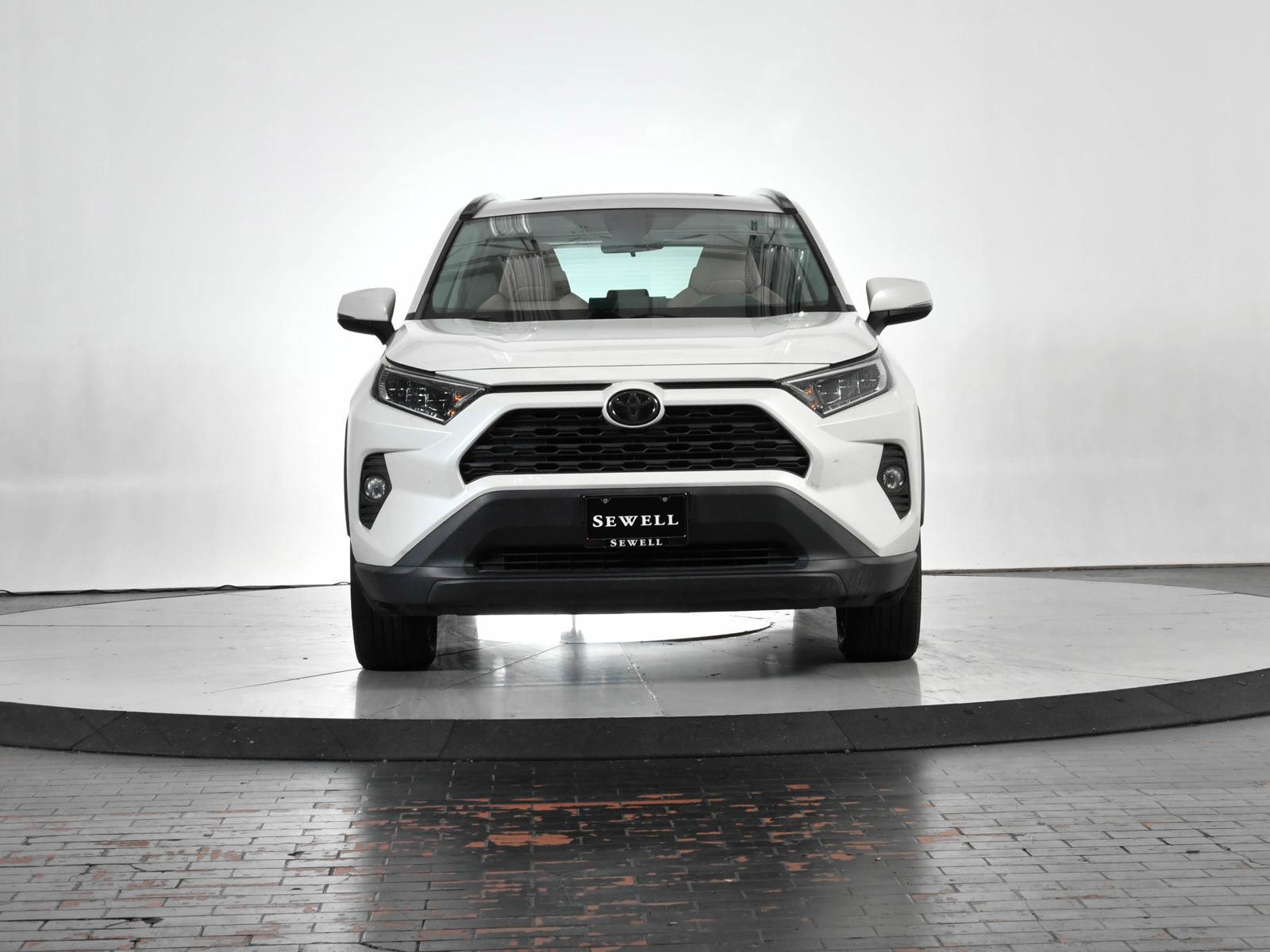 2021 Toyota RAV4 Vehicle Photo in DALLAS, TX 75235