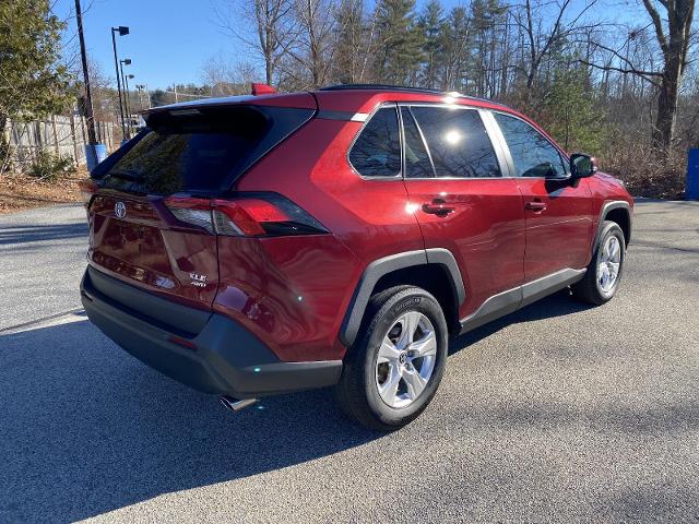 2021 Toyota RAV4 Vehicle Photo in LEOMINSTER, MA 01453-2952