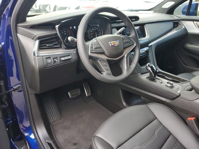 2024 Cadillac XT5 Vehicle Photo in POMPANO BEACH, FL 33064-7091