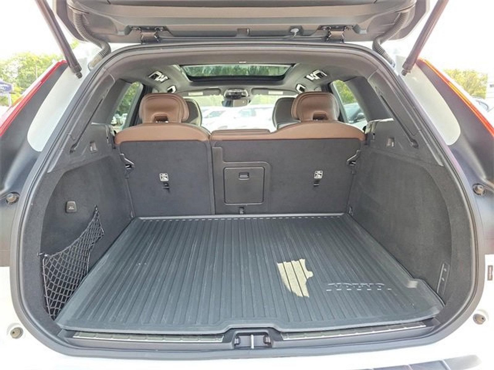 2021 Volvo XC60 Vehicle Photo in Willow Grove, PA 19090