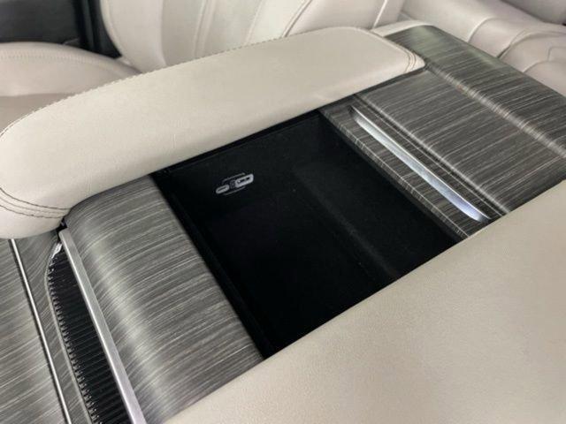 2023 Jeep Wagoneer L Vehicle Photo in PHOENIX, AZ 85014-3381