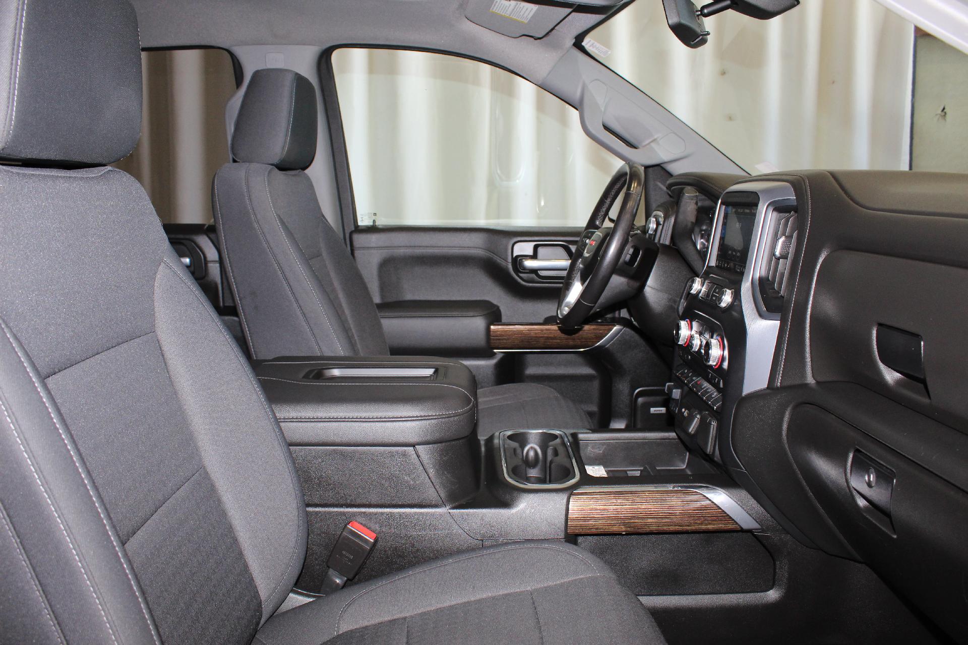 2021 GMC Sierra 1500 Vehicle Photo in NORTHAMPTON, MA 01060-1120