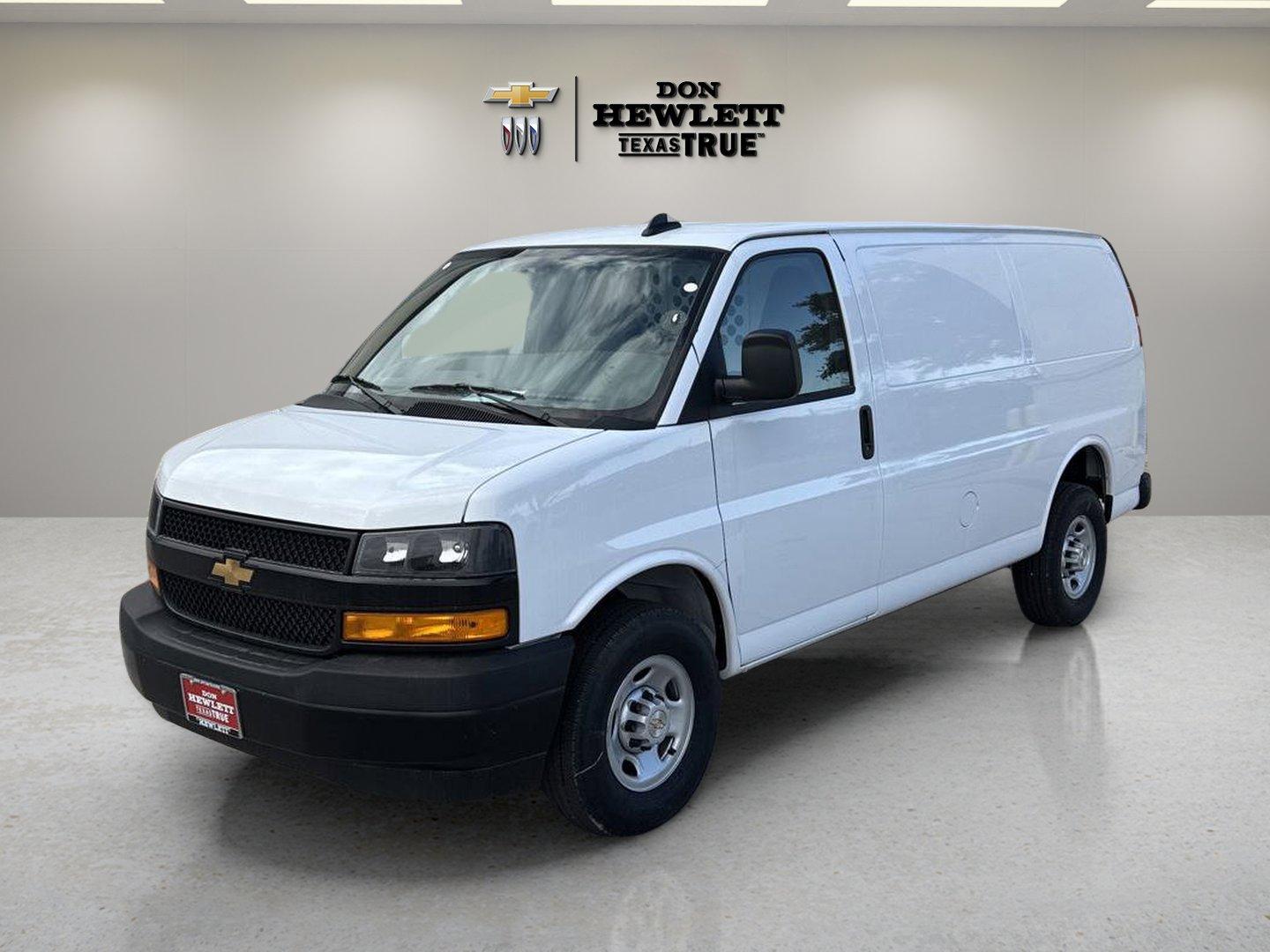 2024 Chevrolet Express Cargo 2500 Vehicle Photo in GEORGETOWN, TX 78626-7508