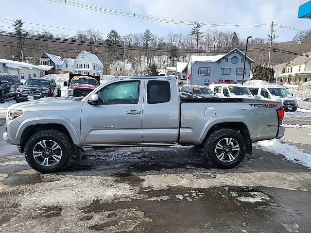 Used 2019 Toyota Tacoma TRD Sport with VIN 5TFSZ5AN0KX188437 for sale in Ludlow, VT