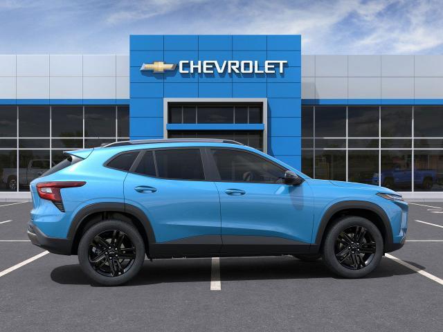 2025 Chevrolet Trax Vehicle Photo in SAINT JAMES, NY 11780-3219