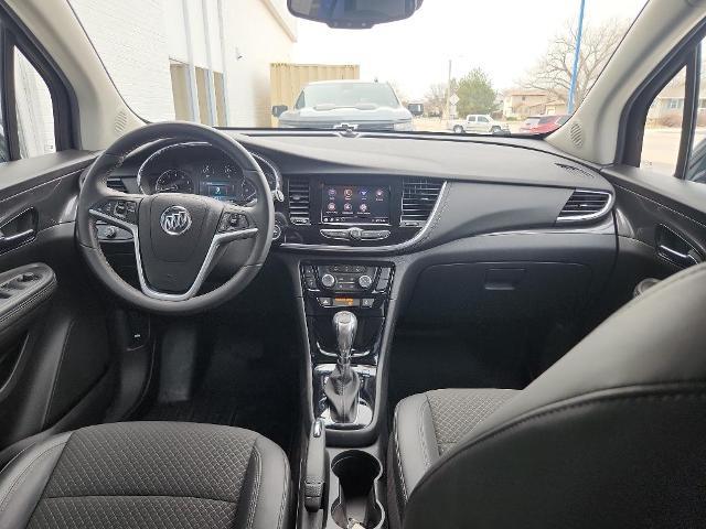 2022 Buick Encore Vehicle Photo in HAYS, KS 67601-1994