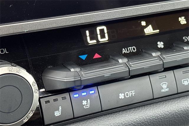 2024 Toyota Tundra 4WD Vehicle Photo in ELK GROVE, CA 95757-8703