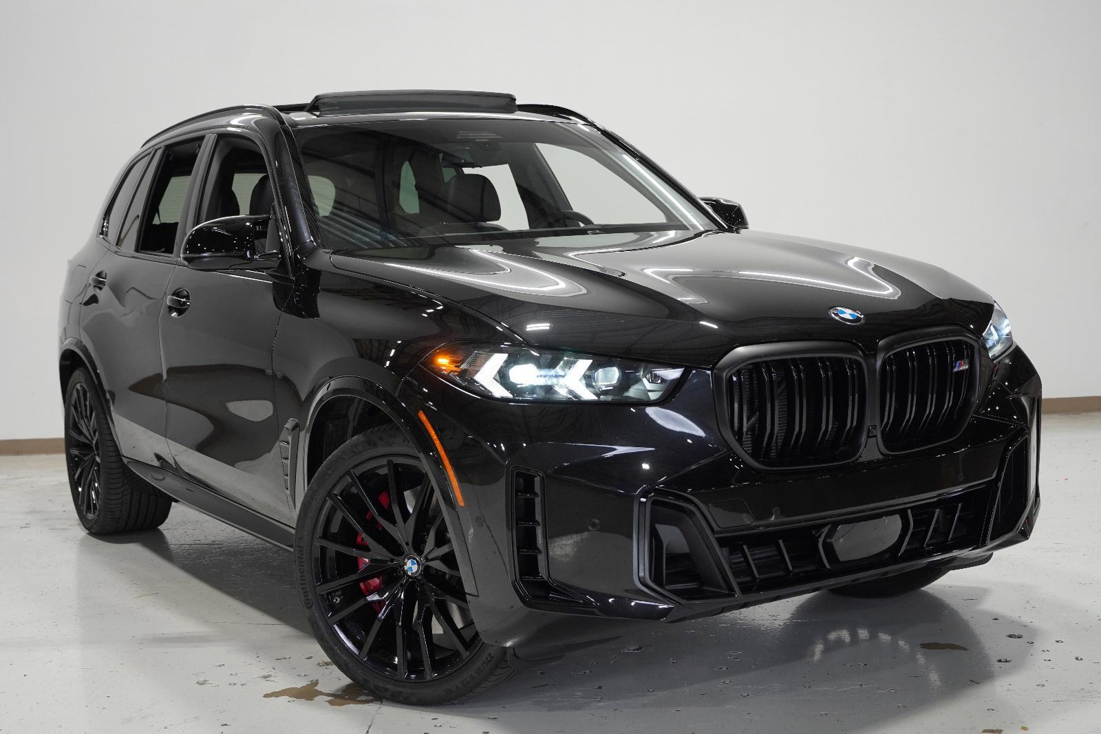 2024 BMW X5 M60i Vehicle Photo in GRAPEVINE, TX 76051