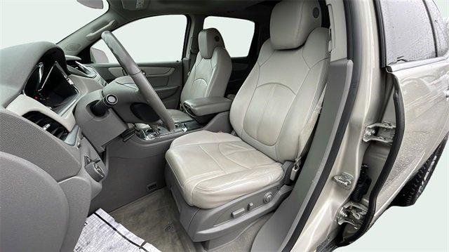 2017 Chevrolet Traverse Vehicle Photo in THOMPSONTOWN, PA 17094-9014