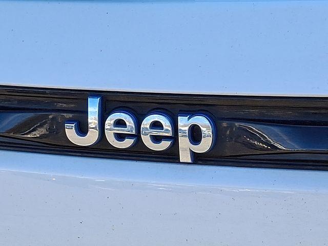 2022 Jeep Grand Cherokee 4xe Vehicle Photo in DANBURY, CT 06810-5034